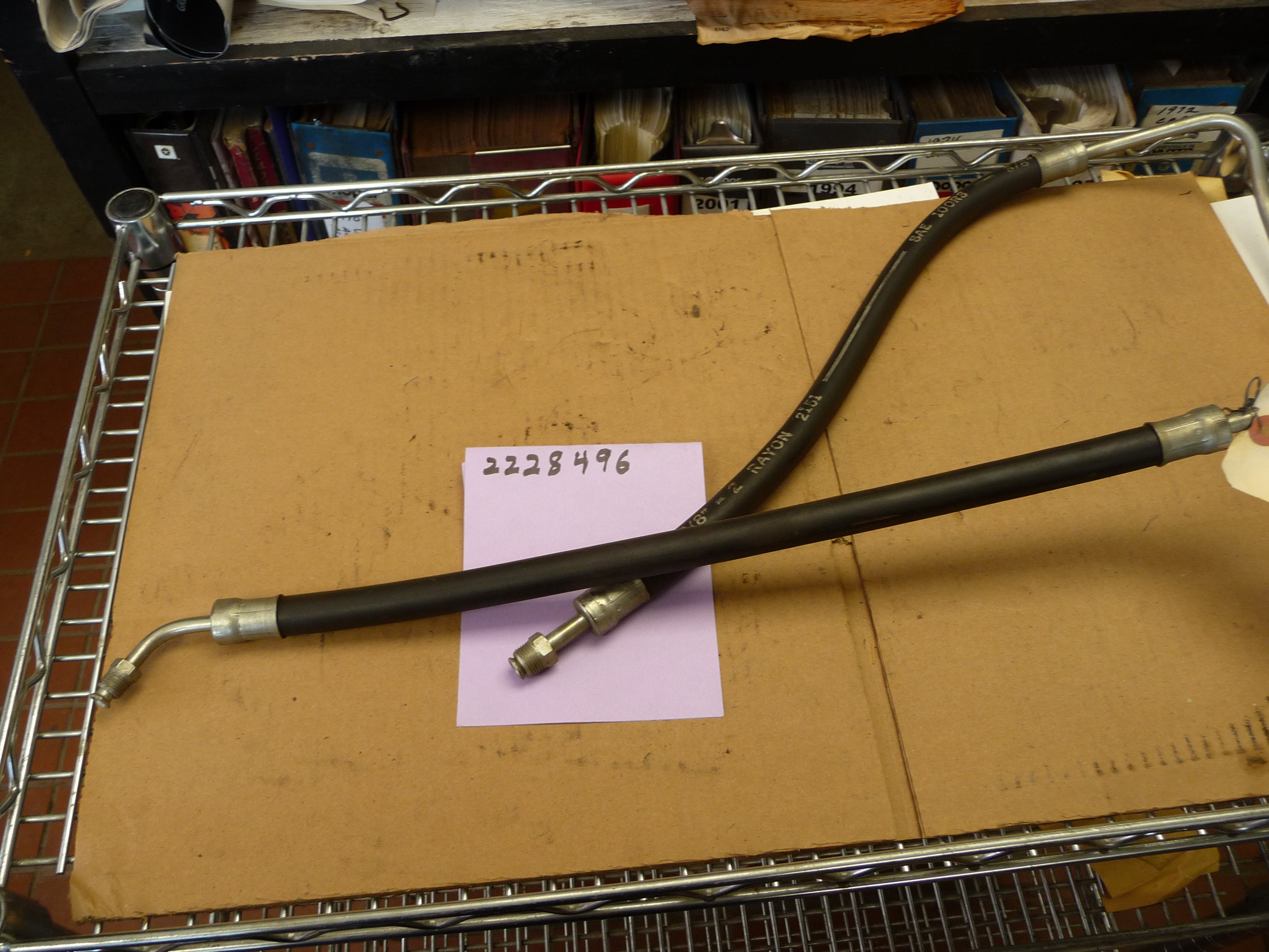Power steering hose, valve to cylinder, right turn, except 6-man cab, D 100, 200, 1963-1968