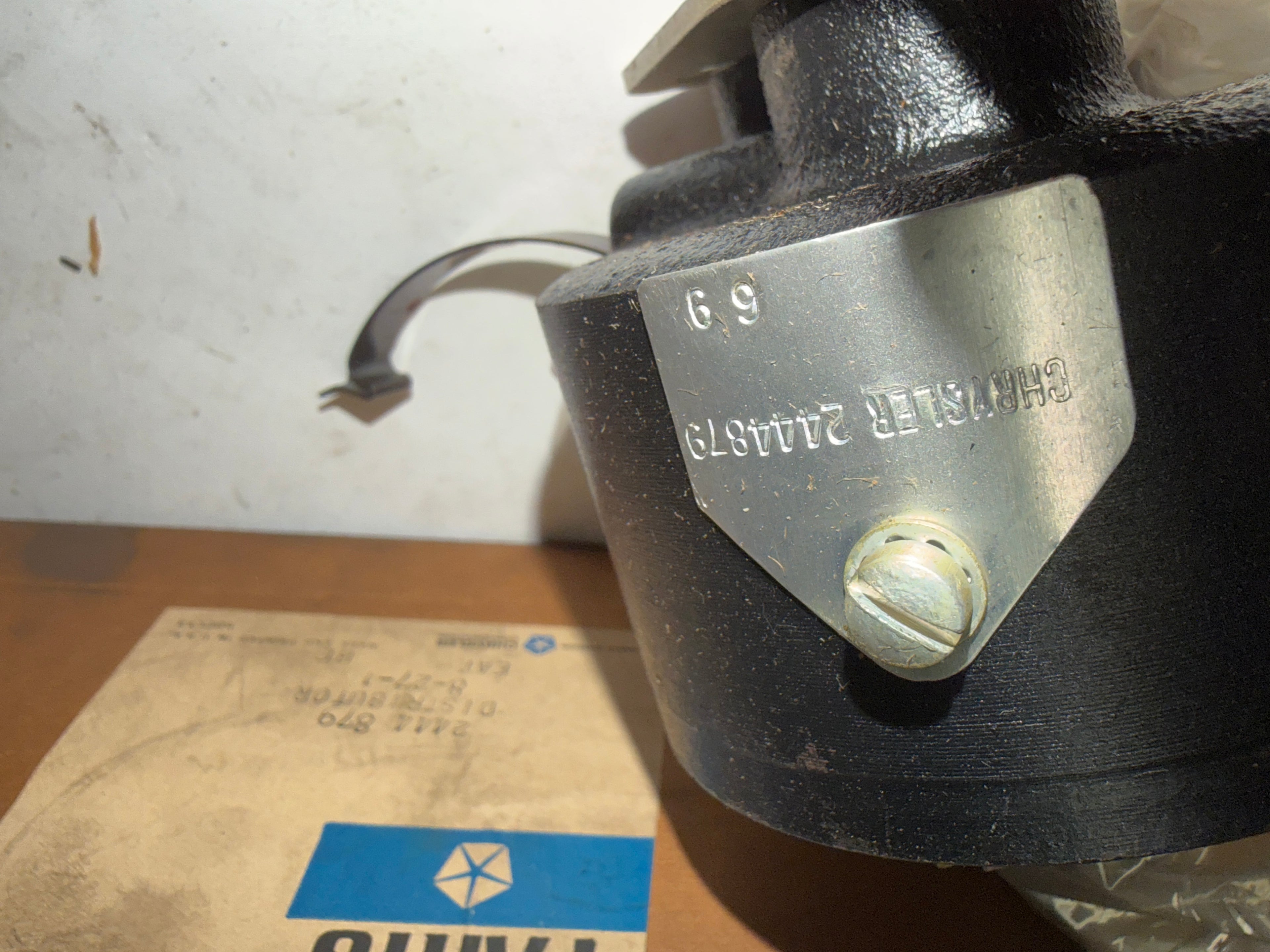 2444879 - single point distributor slant 6 1965-1972 - slant 6 1965-1972