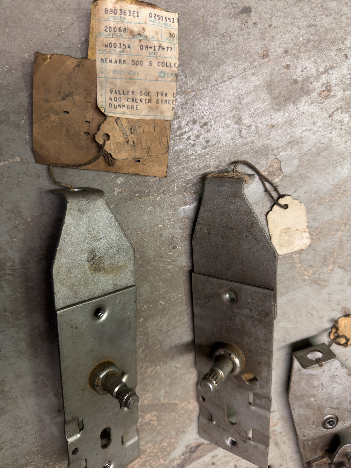 NOS Mopar 2503537 Left Cargo Door Latch - 1964-70 Dodge A100 Van