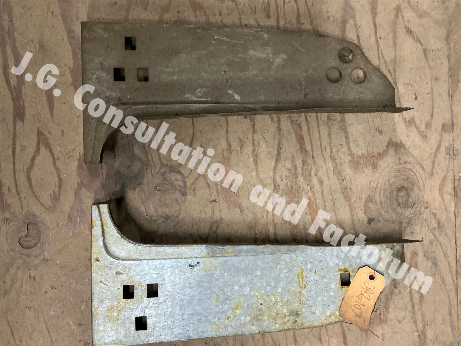 left lower A pillar support panel at door hinges 1969-70-71 van