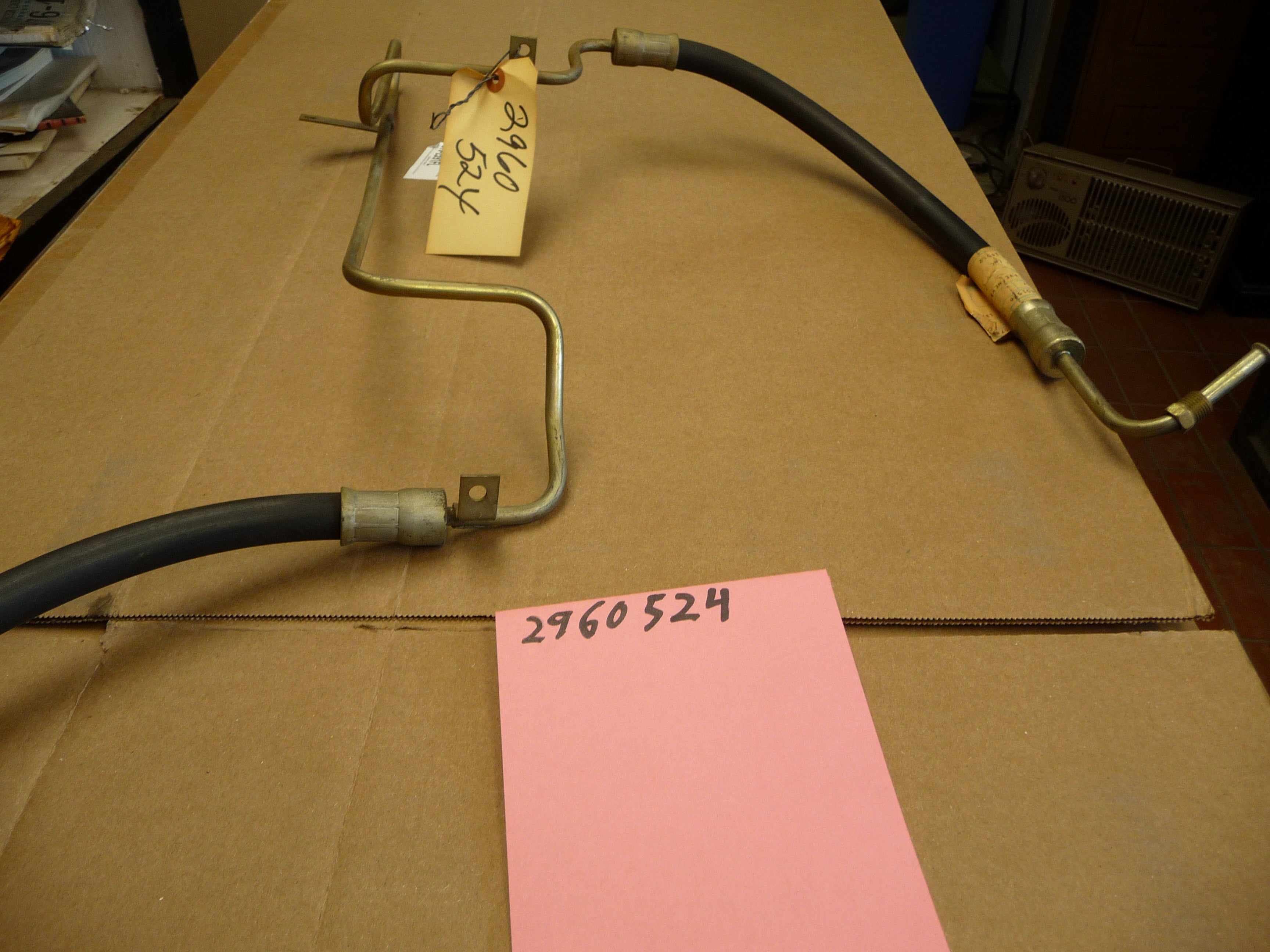 Power steering hose, right turn, D 100, 200, 1969-1971