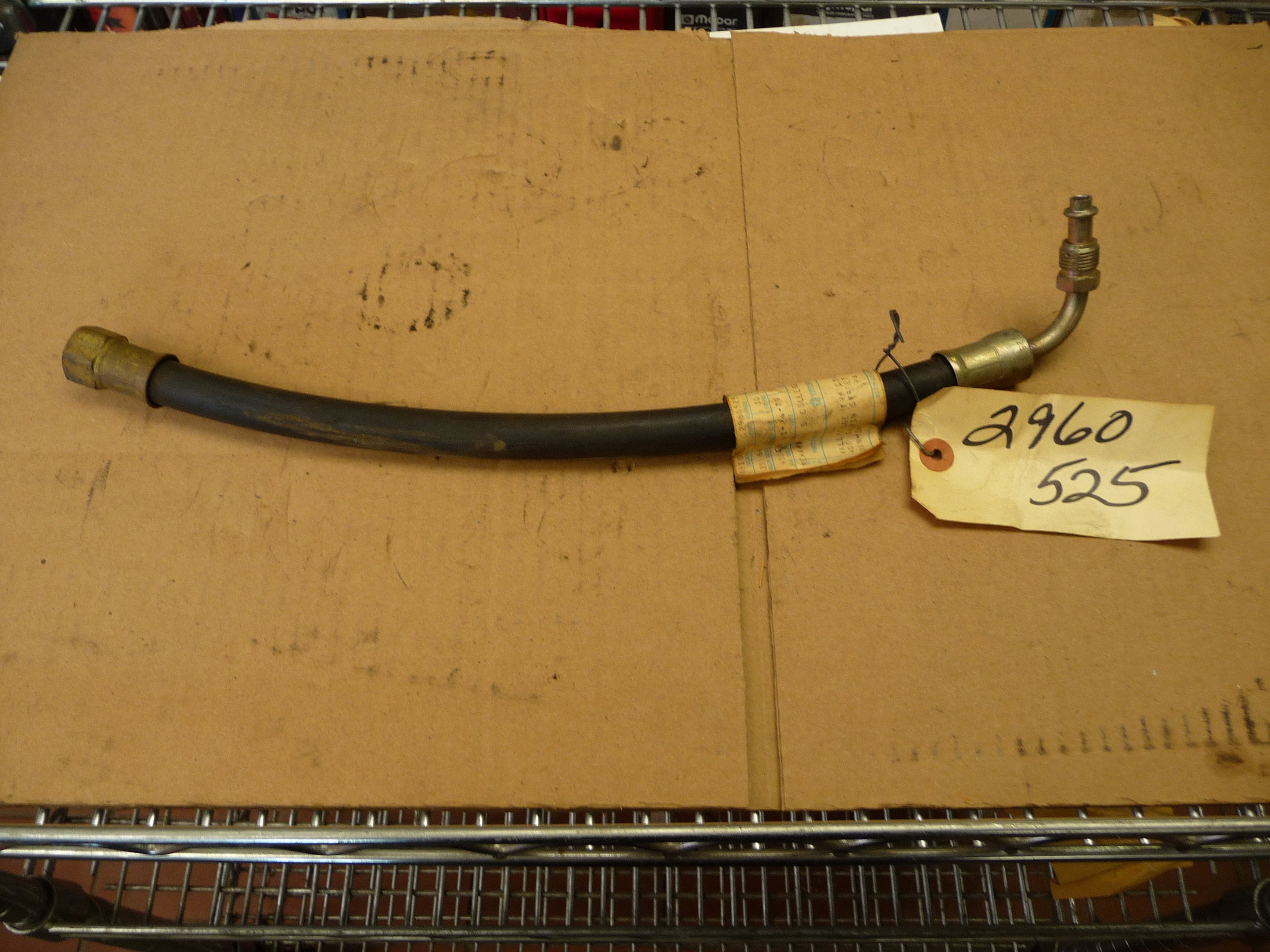 Power steering hose, front, D 100, 200, 1970-1971