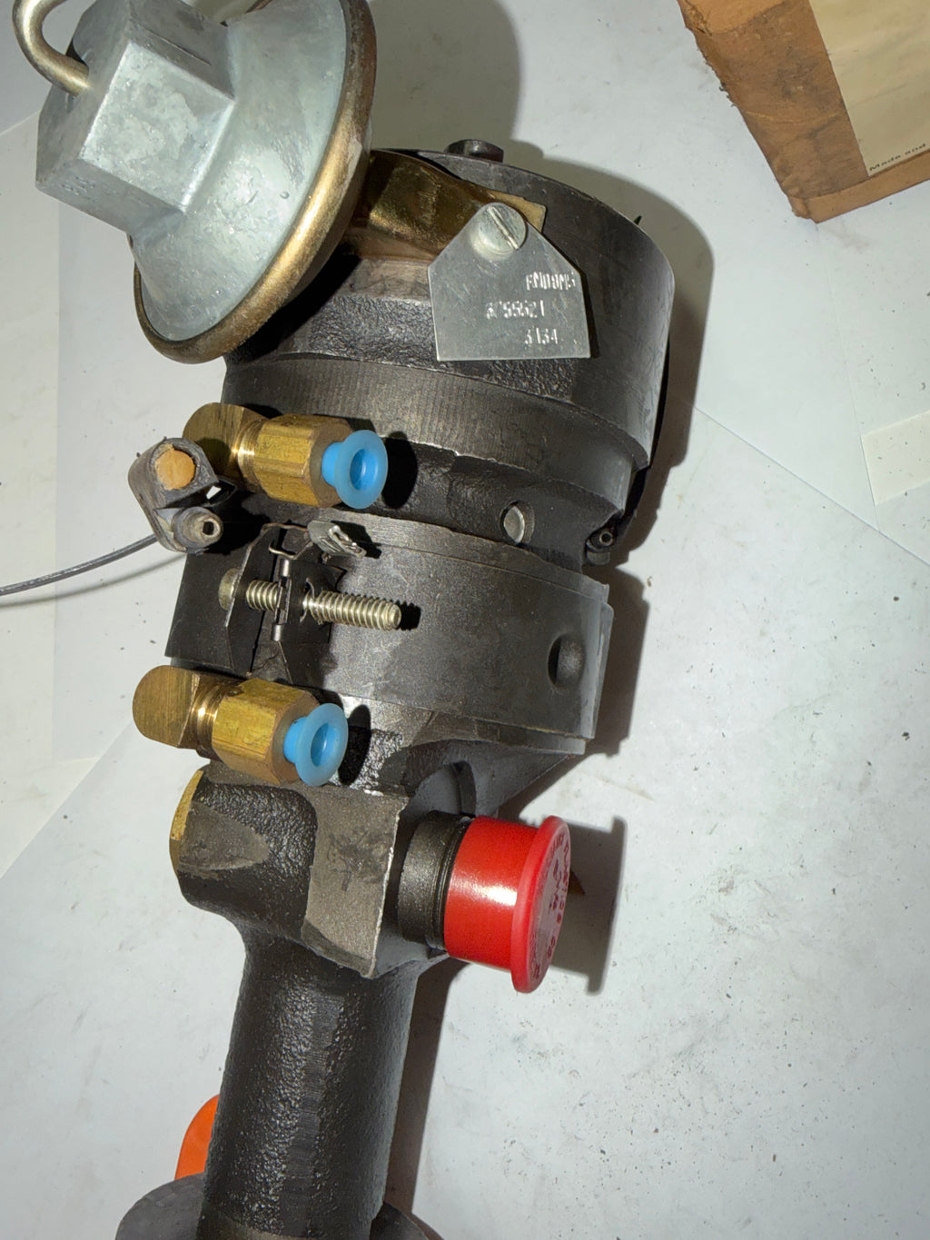 3755521 - cast iron distributor, Electronic, Tach Drive, big block heavy dusy - RB Engine