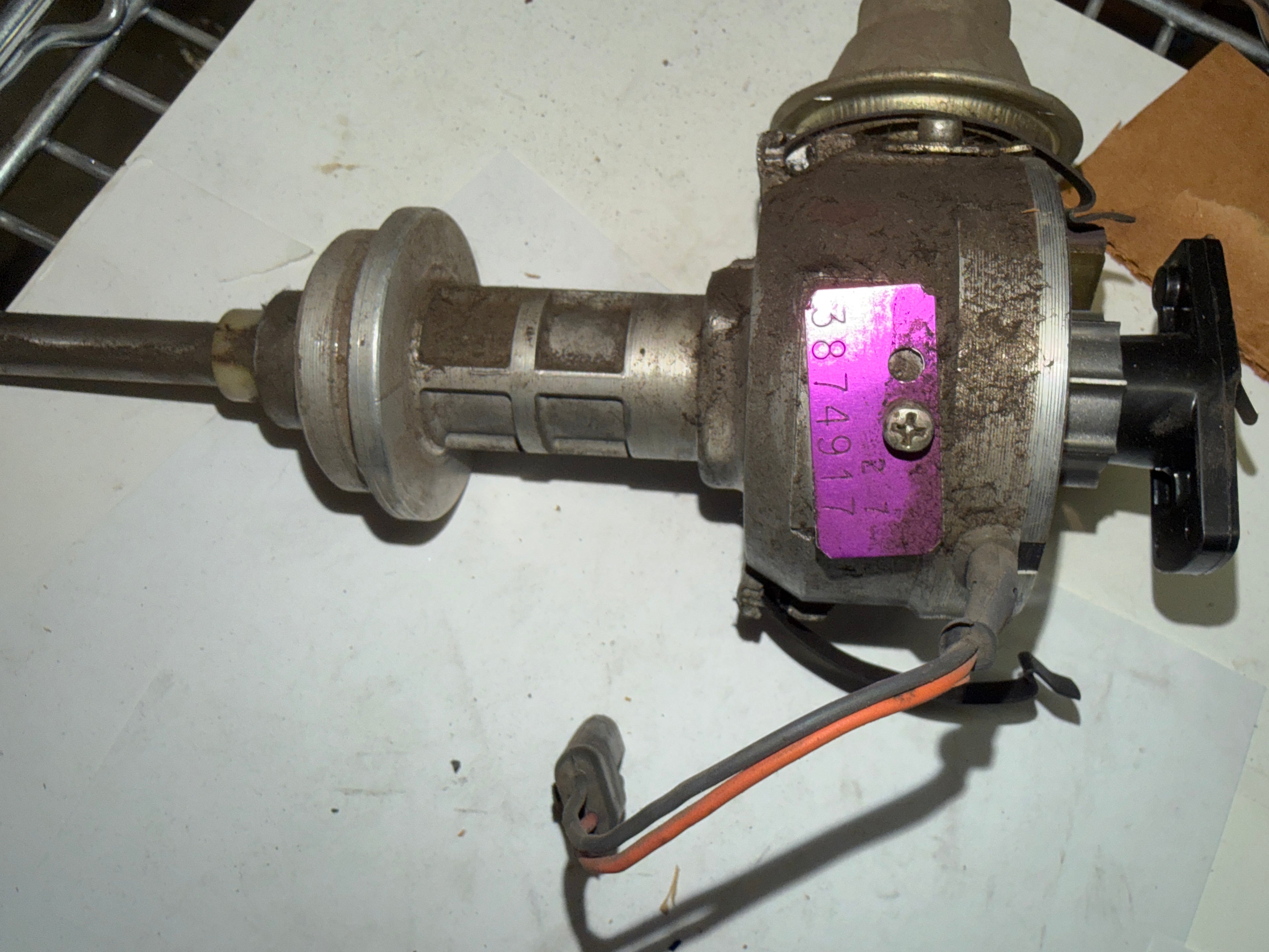 LA Engine electronic distributor single pickup - 1972-1989 LA Engine