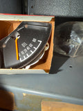 3895960 - 1970-1977 B Van oil psi gauge - 71-77 B Van