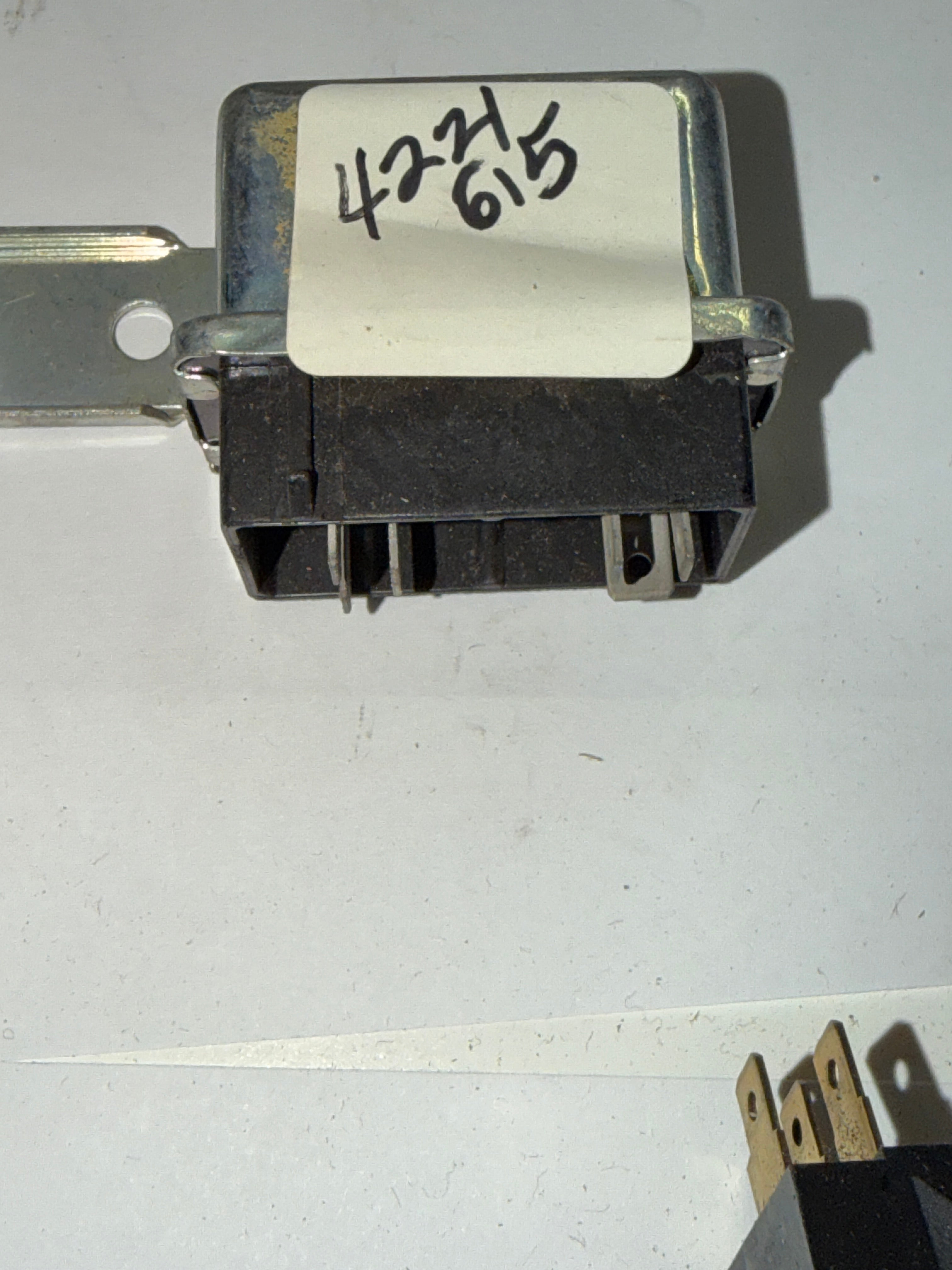 4221615 - radiator fan relay 1985-92 FWD Car - 1985-92 FWD Car