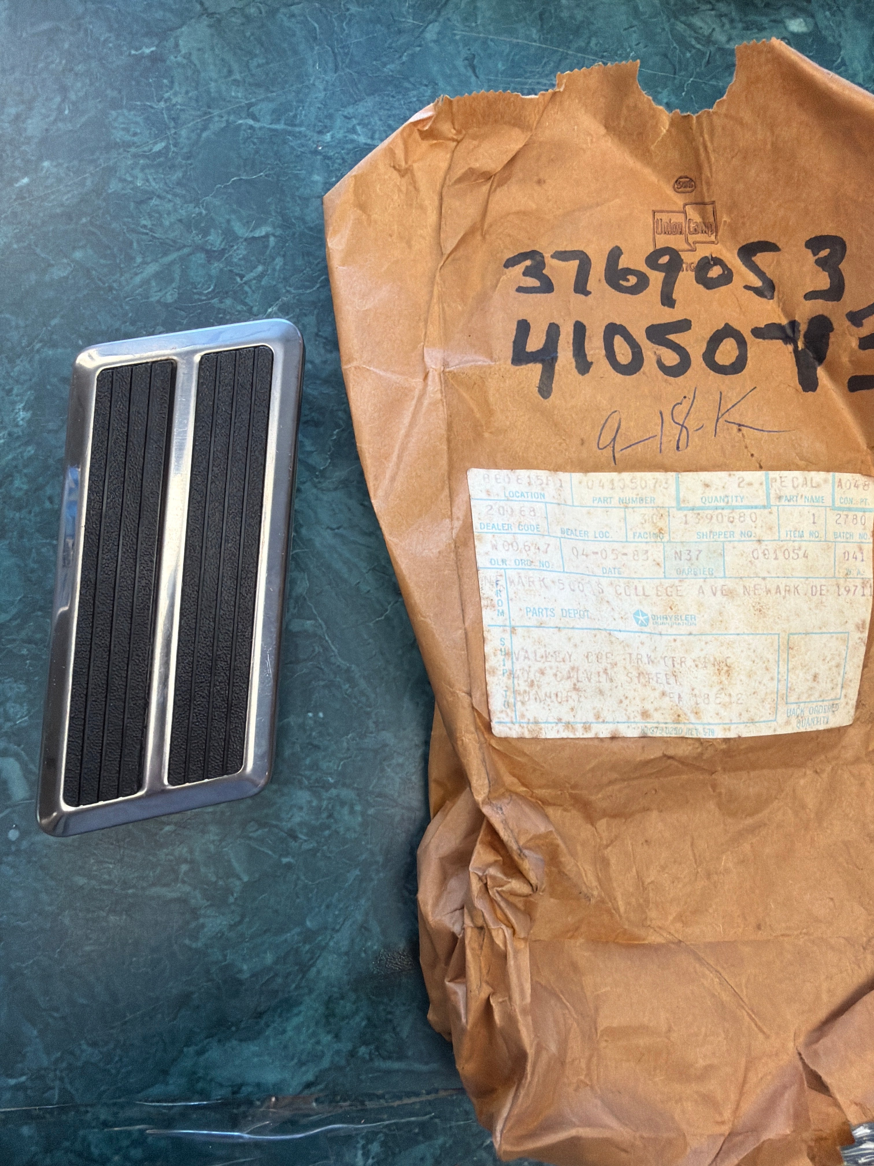 NOS 3769053, 4105073 72-76 Dart, Duster, Demon, Dart Sport, 73, 74 Cuda, Challenger, Charger, Road Runner, Satellite, 81-93 Dodge Truck, Gas Pedal W/Bezel