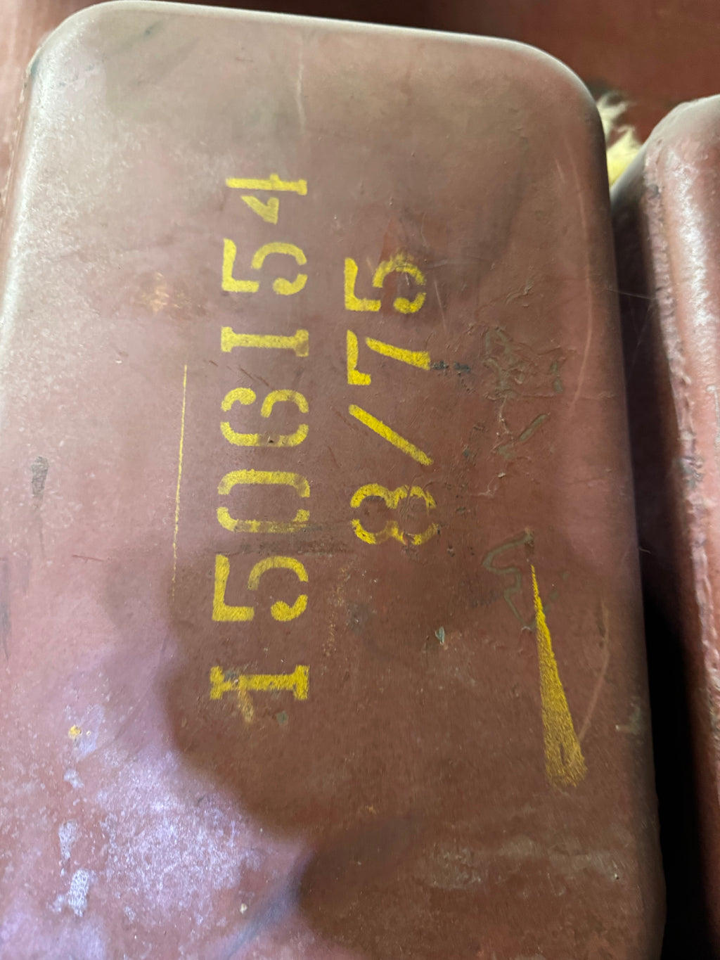 1506154 Dodge Medium/ Heavy Duty Truck, steel Fuel tank 27 gal. 1975 NOS