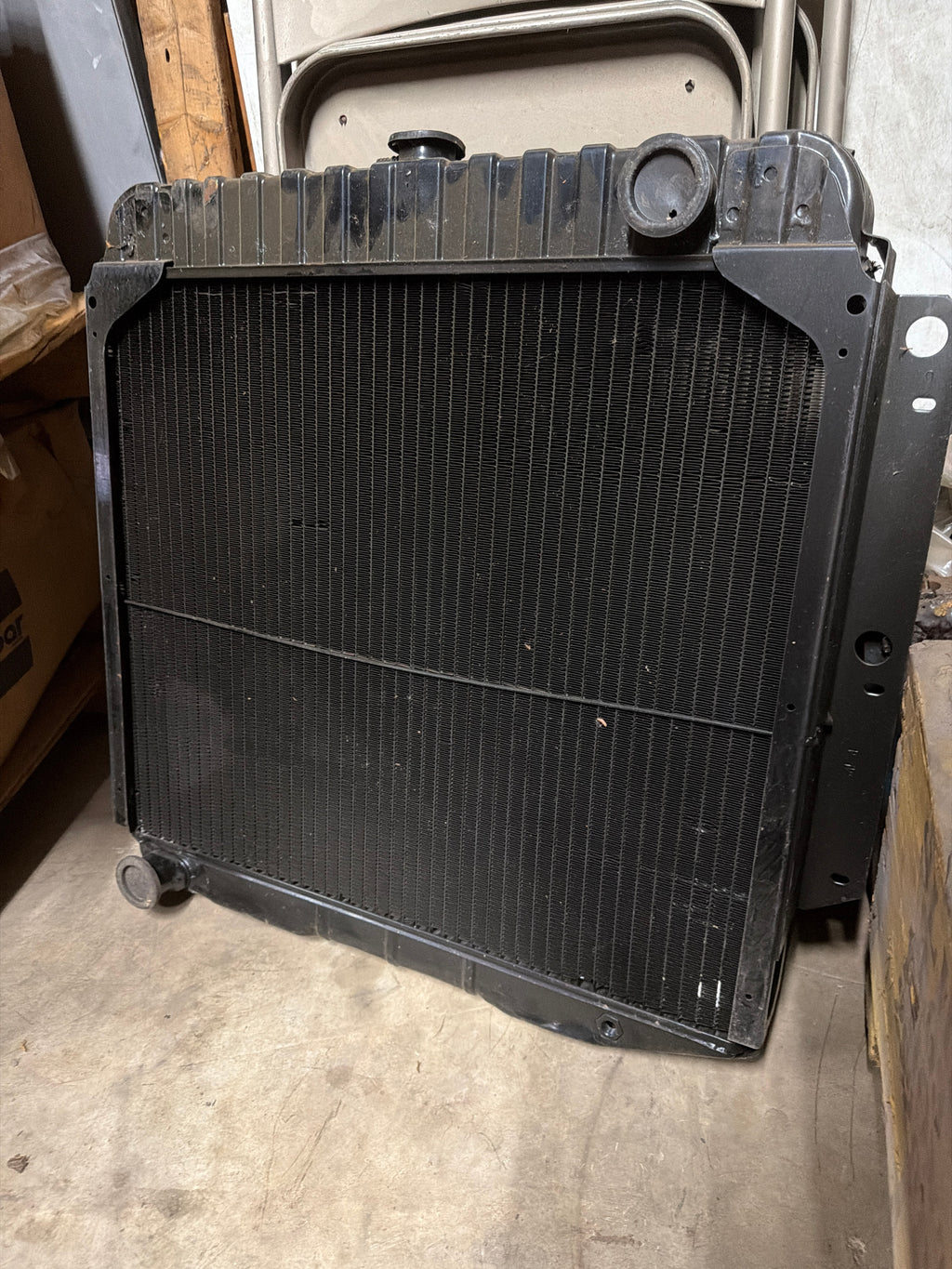 3733048 NOS OEM radiator 77 Dodge truck with 225/318/360 engine w/o AC