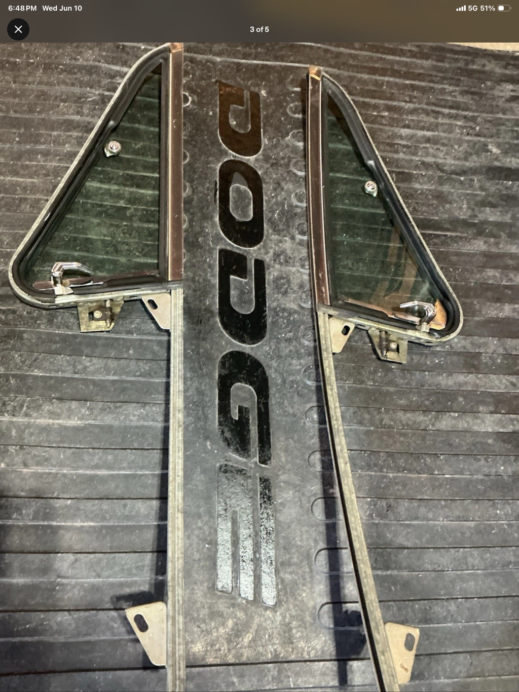 NOS 1974 1/2 door  Ramcharger/ Trailduster vent window pair, clear or tinted