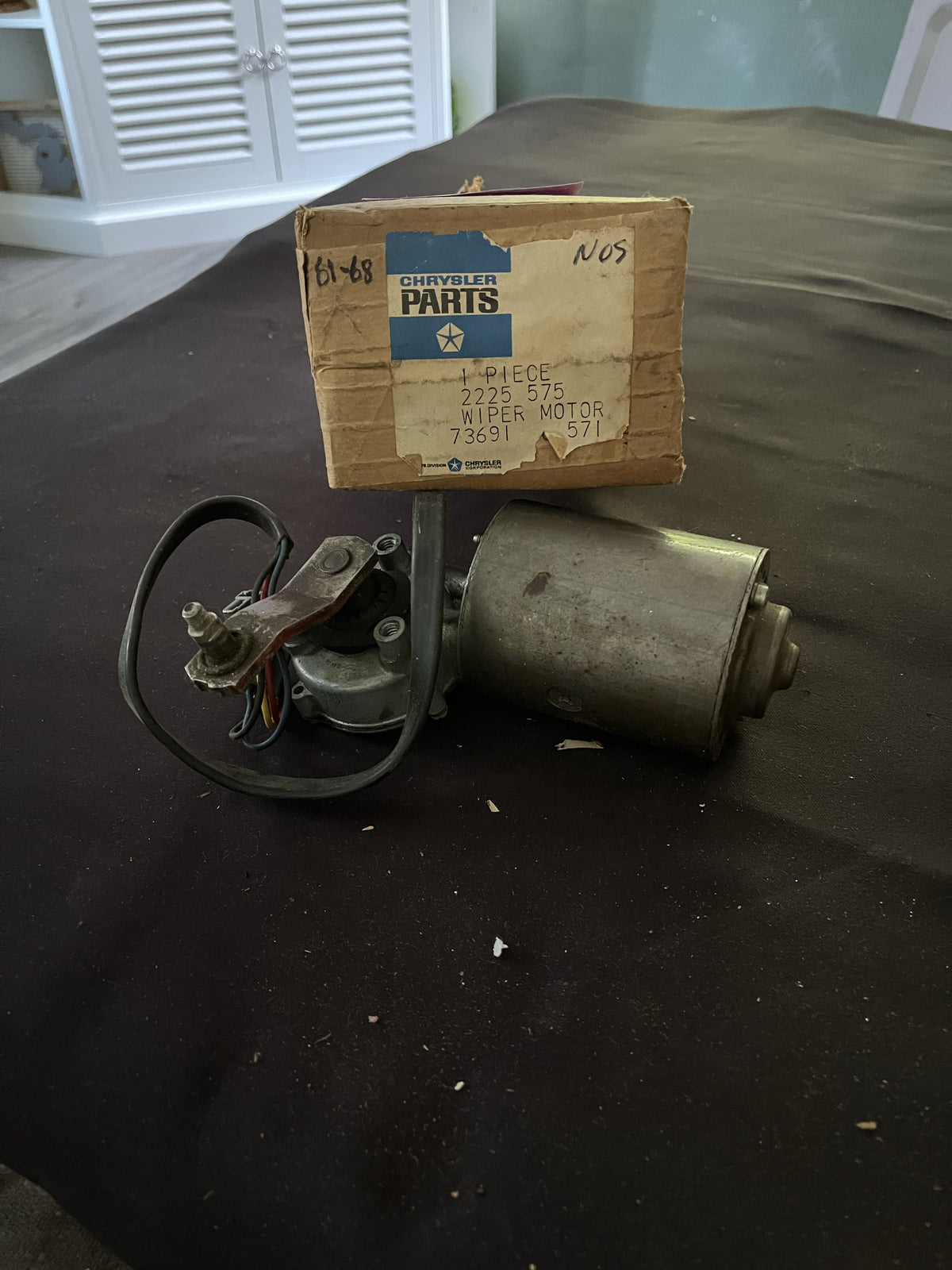 NOS Variable speedWindshield Wiper Motor - 1961-1968 Dodge D / W Series #2225575