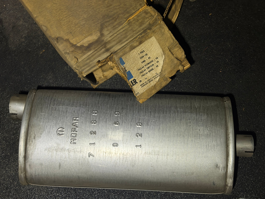 2409128 NOS Muffler for V8 Mopar  63-64 C-D-P