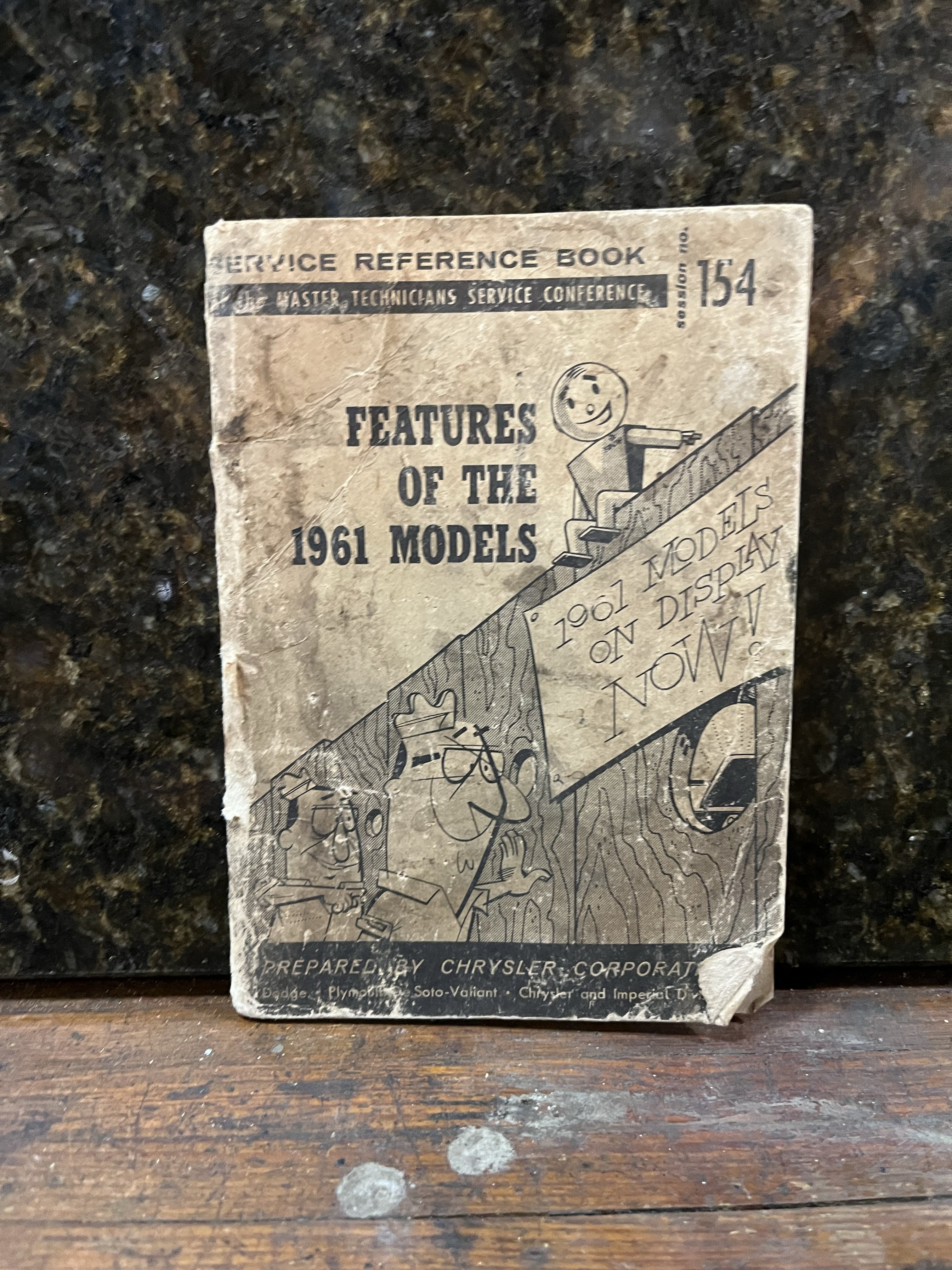 Service Reference Book Features of the 1961 Models